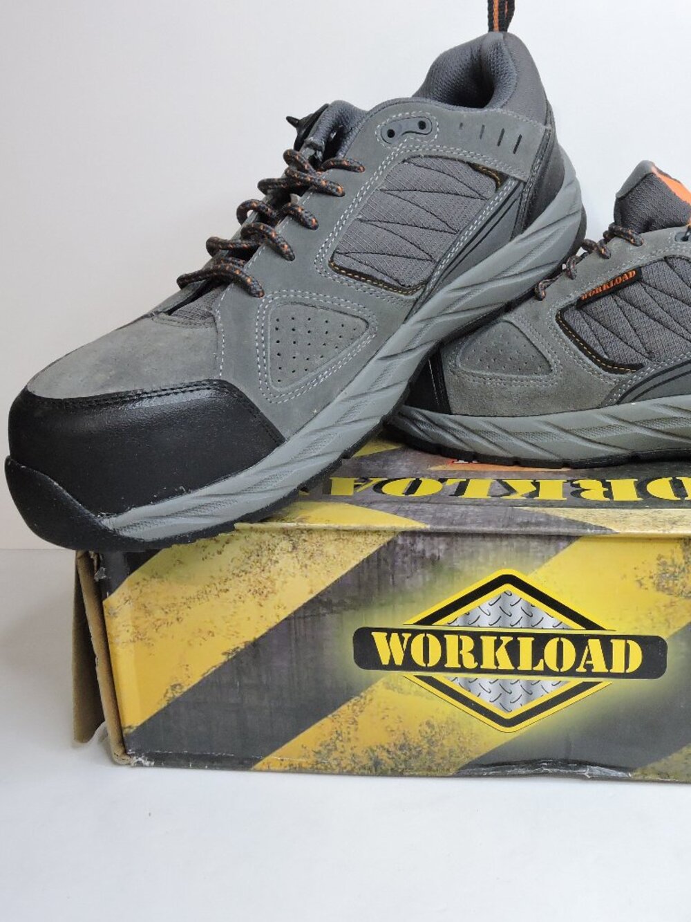 Workload men's safety shoes CSA size 13 brand new